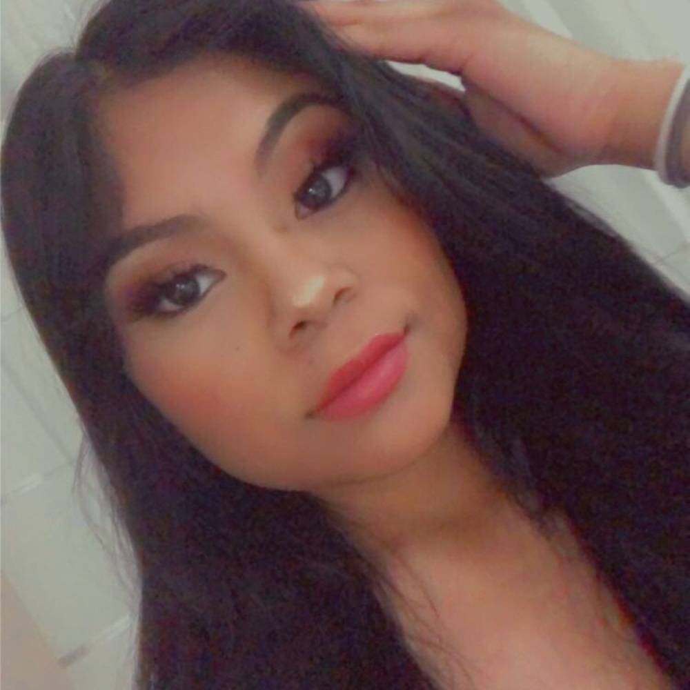 Meet your Posher, Shena